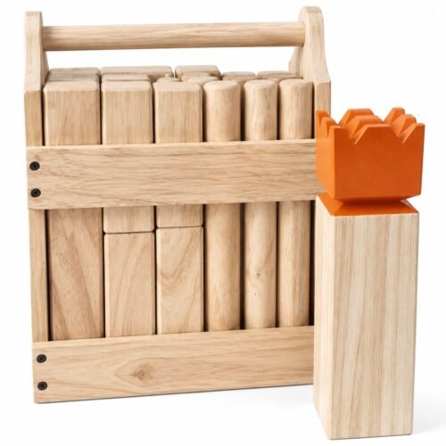 WG-KBB-006 Regulation Kubb with Wood Box. Built with natural high-strength rubberwood. The game measures 30 cm king / 15 cm blocks and dowels.